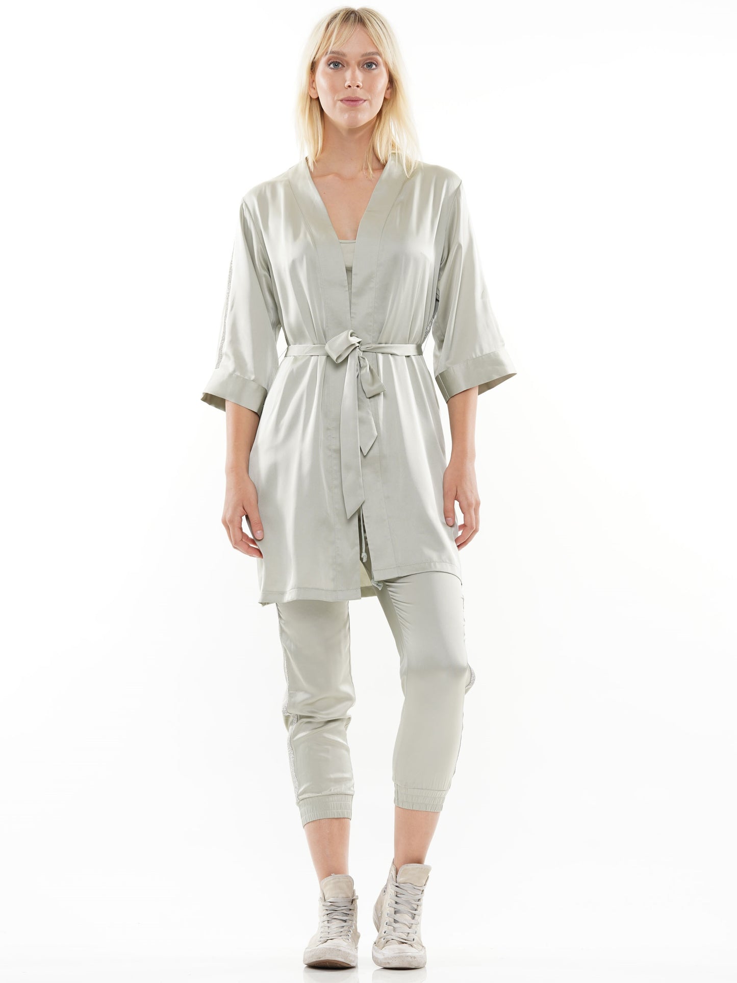 Robe with headstone trim