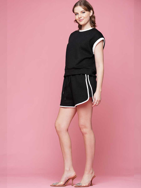 Texture fabric with contrast top & short set