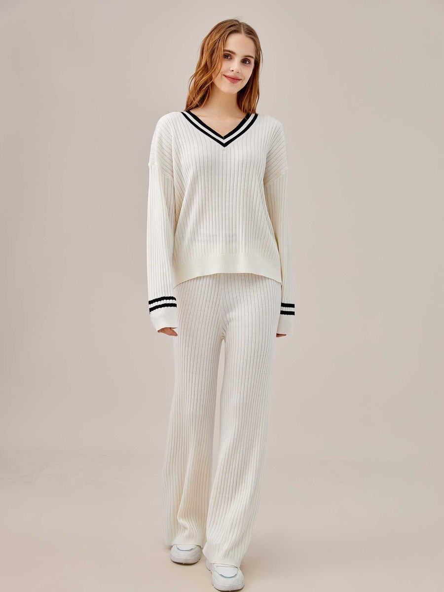 Cozy Ribbed Loungewear 2-Piece Set with Sporty Stripes