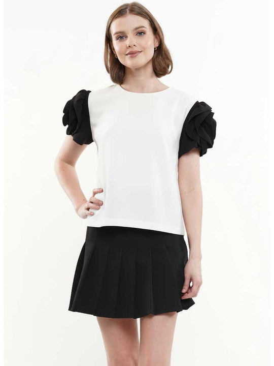 3D Flower Short Sleeve Top