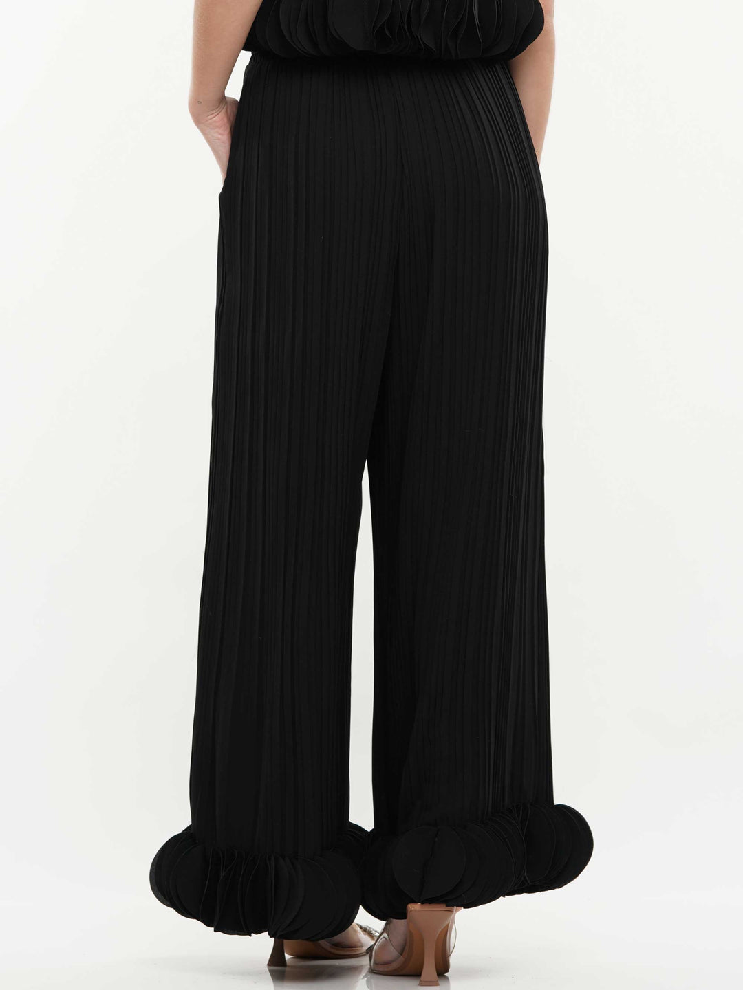 3d circle embellished pants