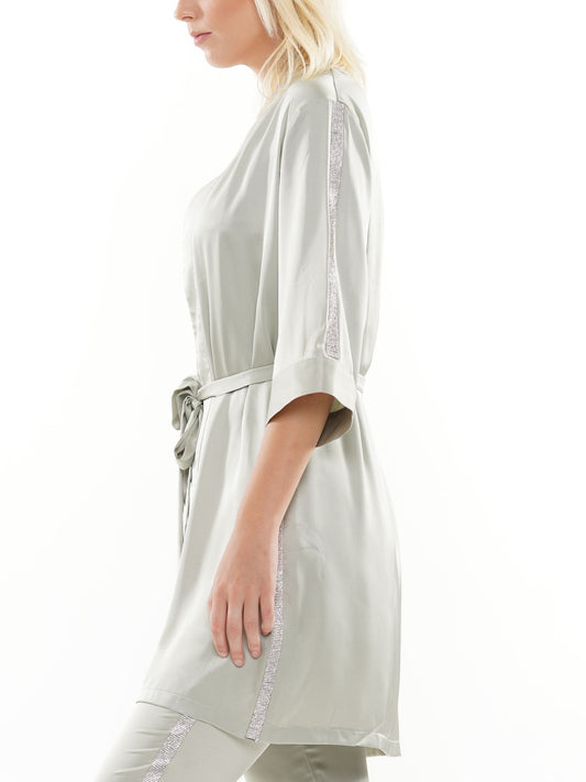 Robe with headstone trim