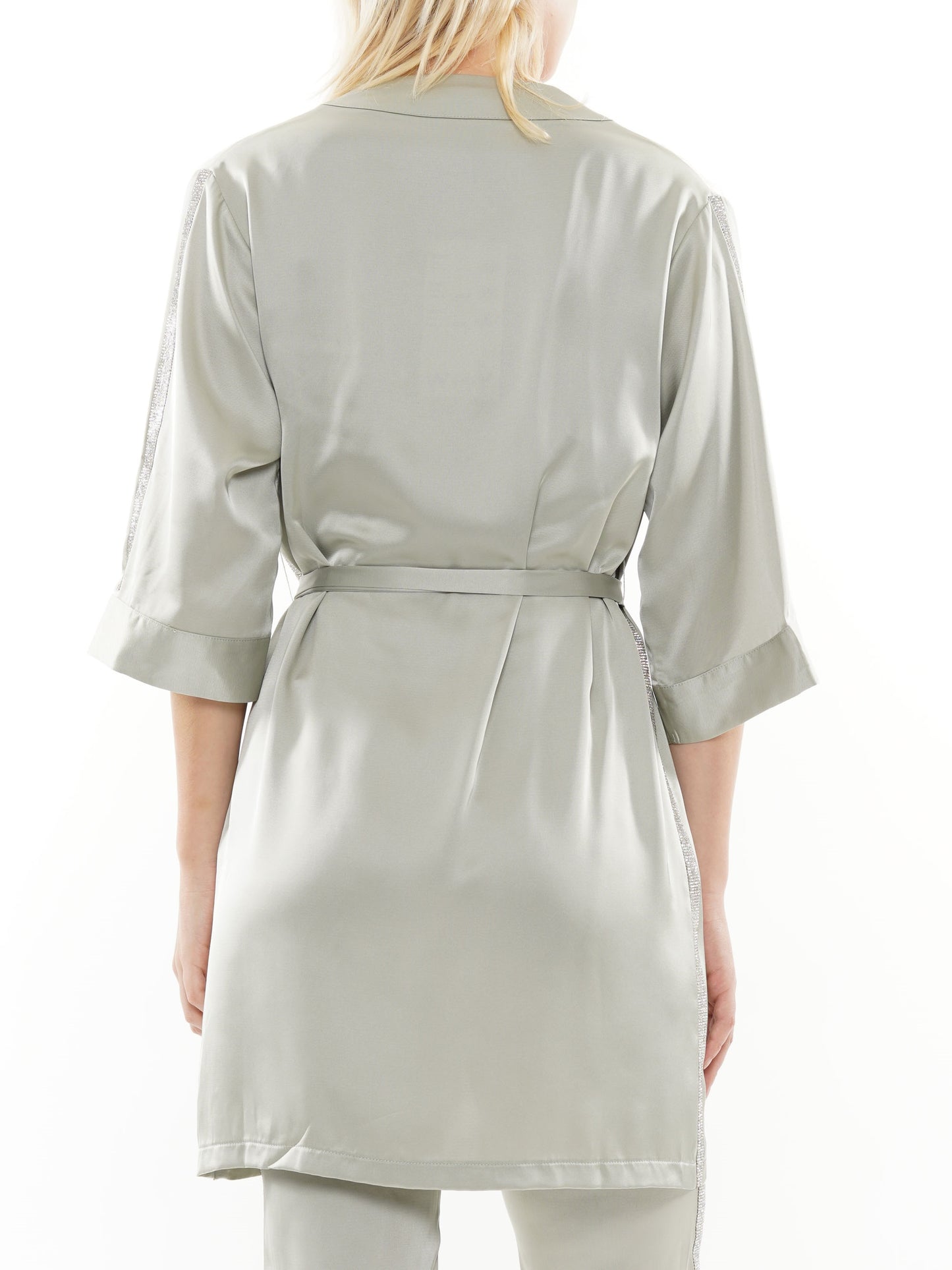Robe with headstone trim