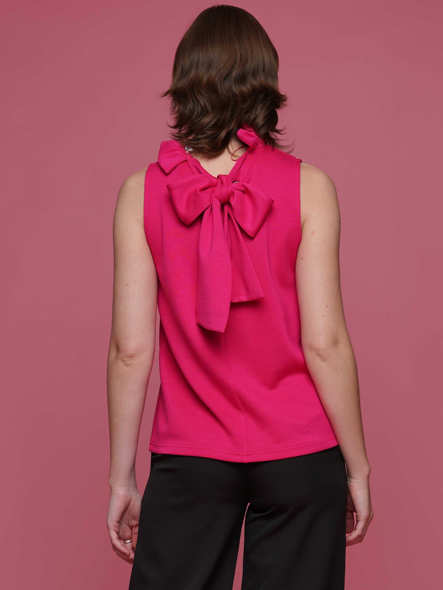 Sleeveless Ruffled Neck