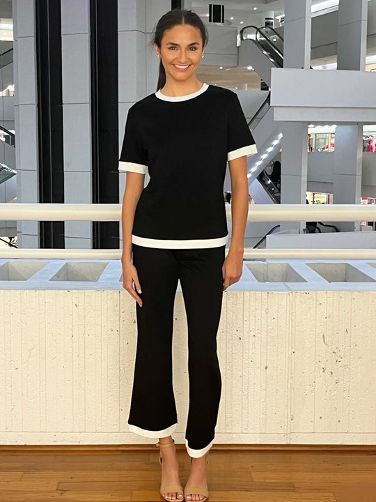 Light Lyocell Black 2-piece Set with white trim
