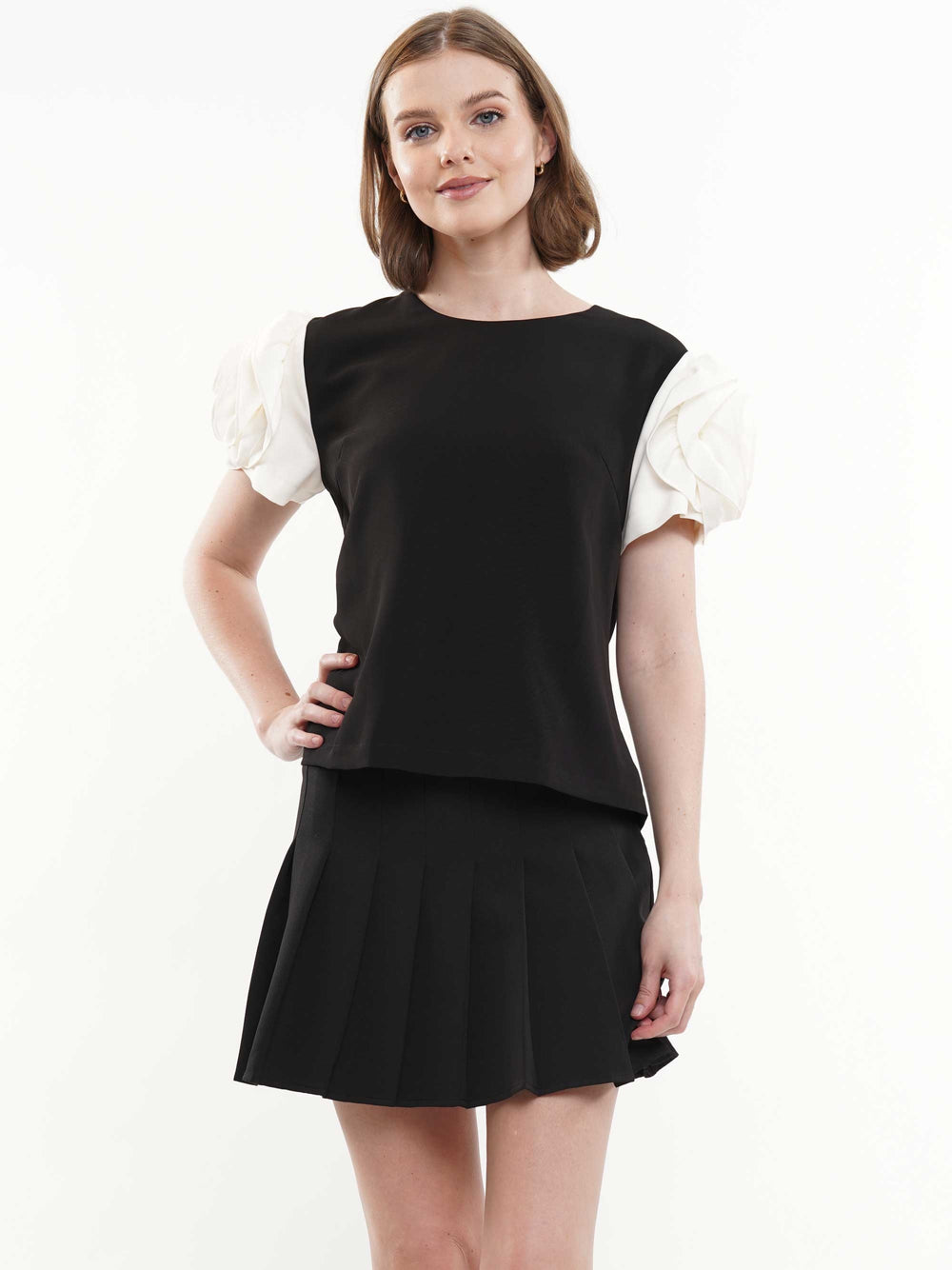 3D Flower Short Sleeve Top