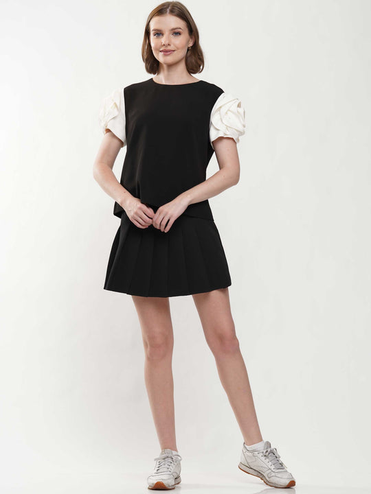 3D Flower Short Sleeve Top